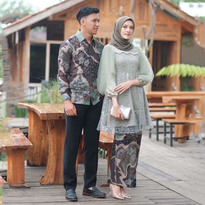 TERBARU  || SETELAN KEBAYA BATIK COUPLE MELLA SAGE || SET KEBAYA LAMARAN || KEBAYA BATIK || SETELAN KEBAYA KEKINIAN | KEBAYA BRIDESMAID BATIK COUPLE KONDANGAN BATIK SARIMBITAN COUPLE MELLA SAGE