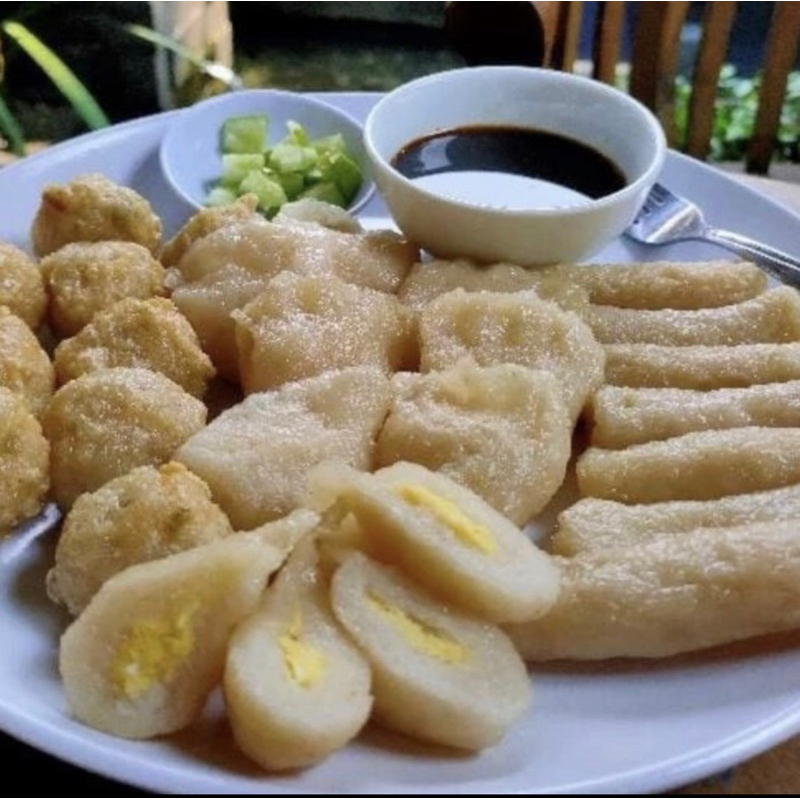 

Pempek mini isi 10 pcs lengkap dg CUKO