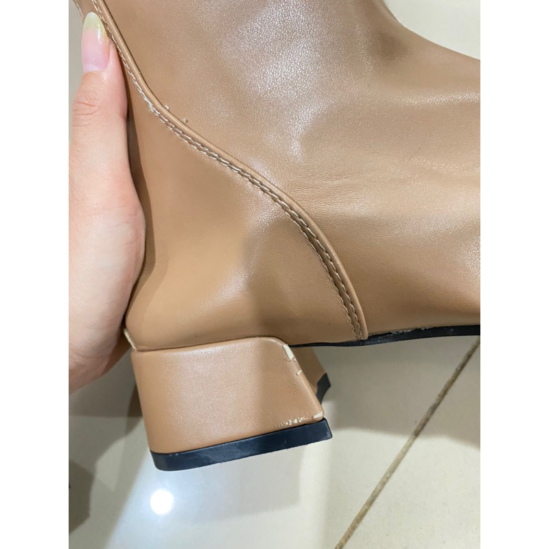 Sale[deffect] boots Farah