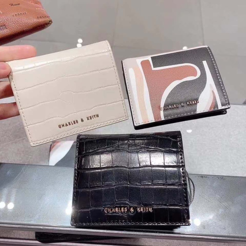 Dompet / Wallet wanita import bahan kulit / CK CROC EFFECT + BOX