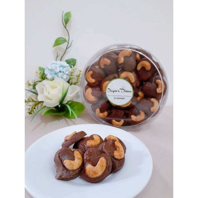 

CHOCO MEDE