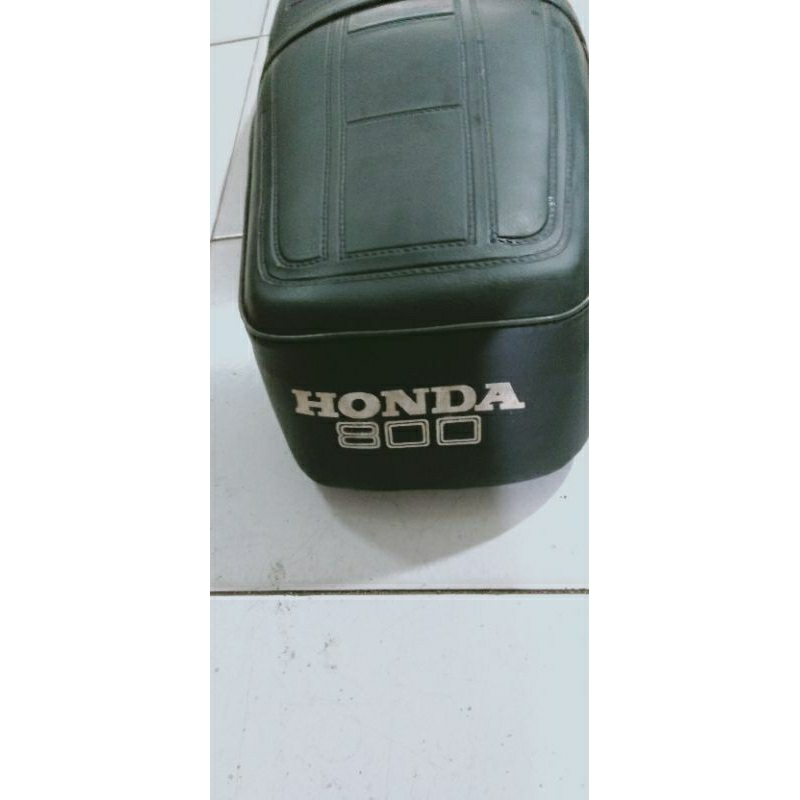 Jok sadel besi komplit Honda Super Cup C800