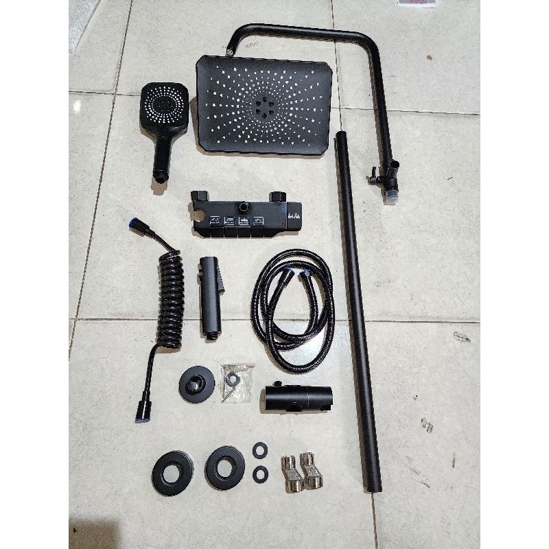 SHOWER TIANG PIANO 4IN1 STAINLESS COULOMN HITAM / PANAS DINGIN BLACK STAINLESS SUS304 CARLO FIOTINI 7700BL