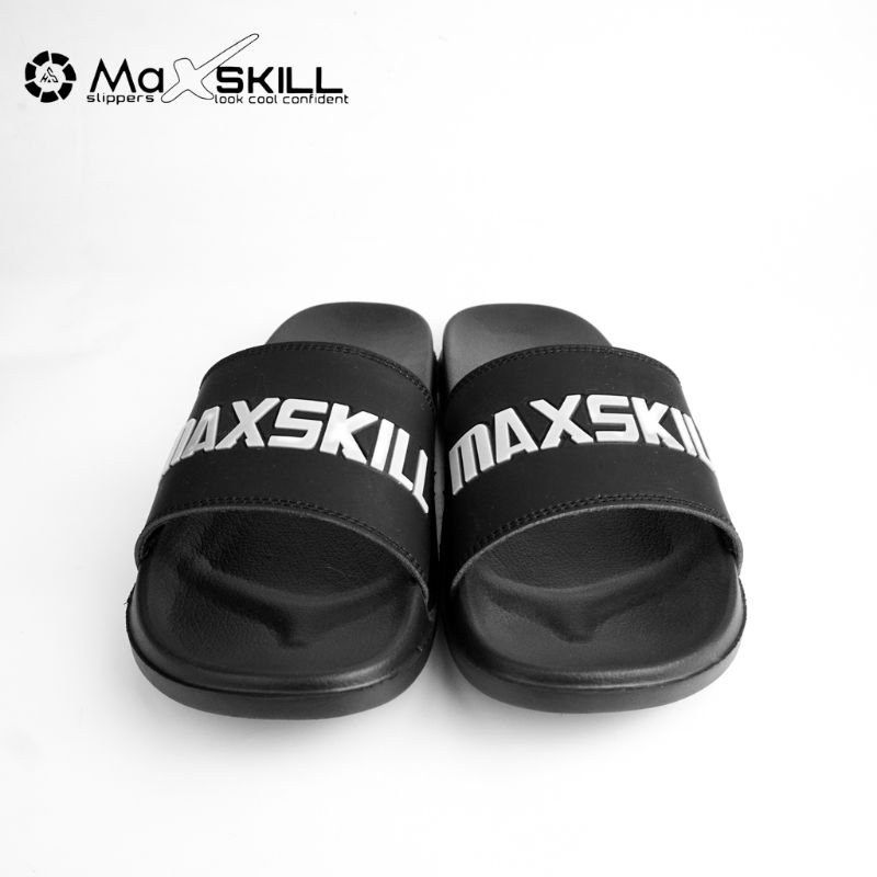 sandal slop maxskill glow in the dark pria wanita size 39-43