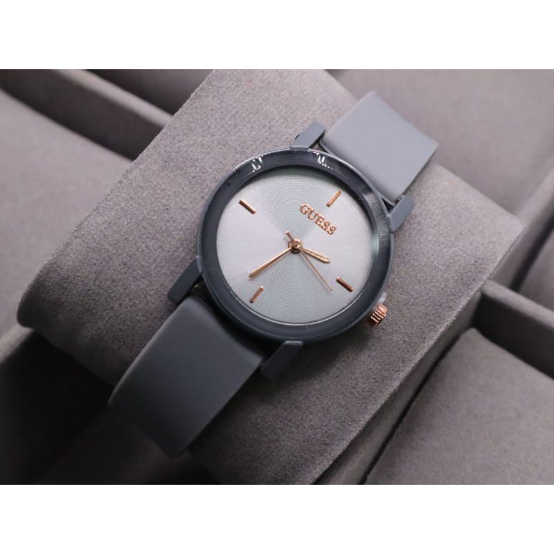 (Terima Cod)Jam Tangan Wanita Gues Bulat New Jarum Strap Karet/Rubber(Dikirim Jakarta)Top