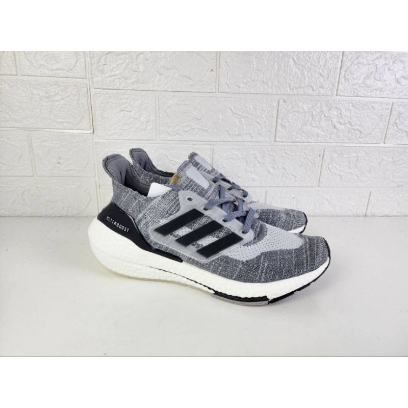 Sepatu Adidas Ultra Boost 21 - Grey Black