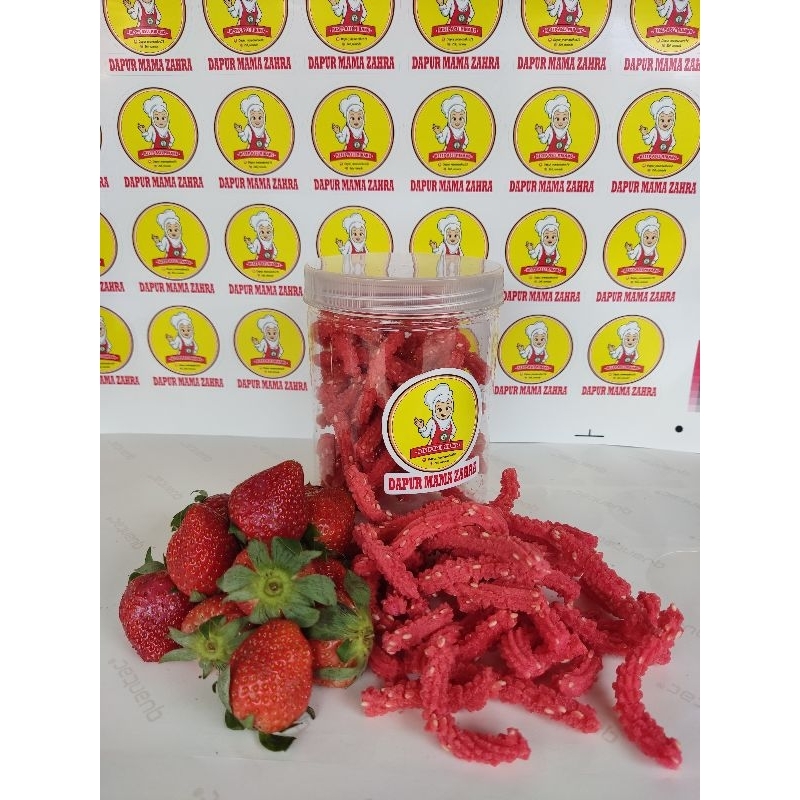 akar kelapa strawberry / rasa manis gurih dan renyah / perisa pasta strawberry/ cemilan viral kekinian