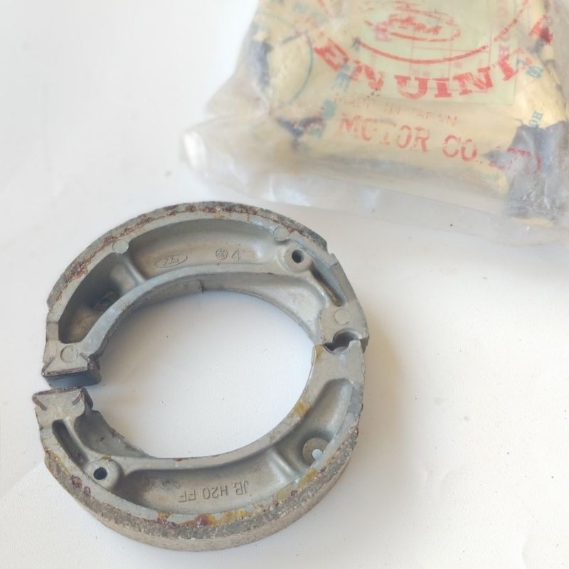 Honda CT90 CT200 Brake Shoes (Kampas Rem) 43120-365-672 ORI NOS
