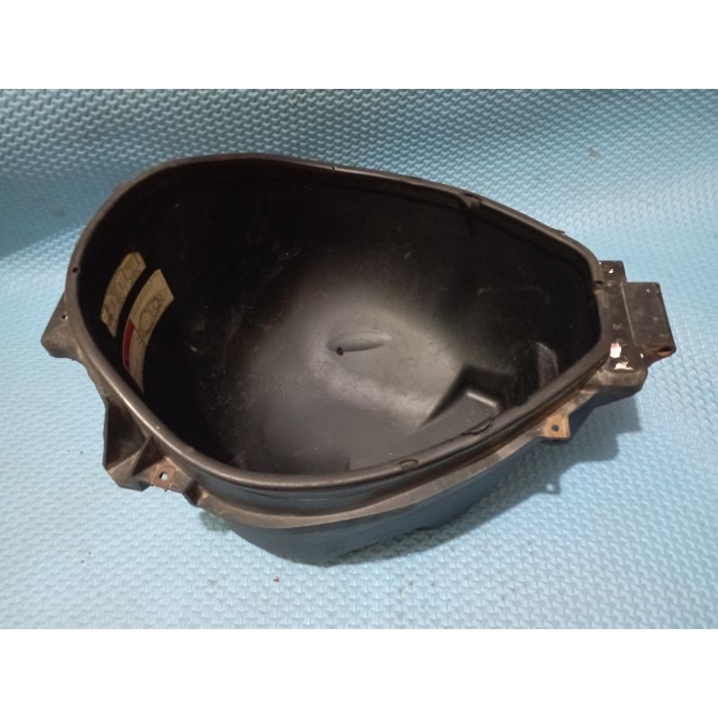 BOX LUGGAGE BOX HELM SUJUKI SKYWAVE ORI