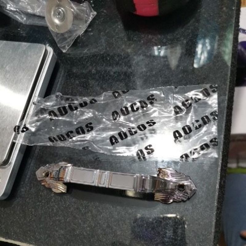 Tarikan laci aocos klasik