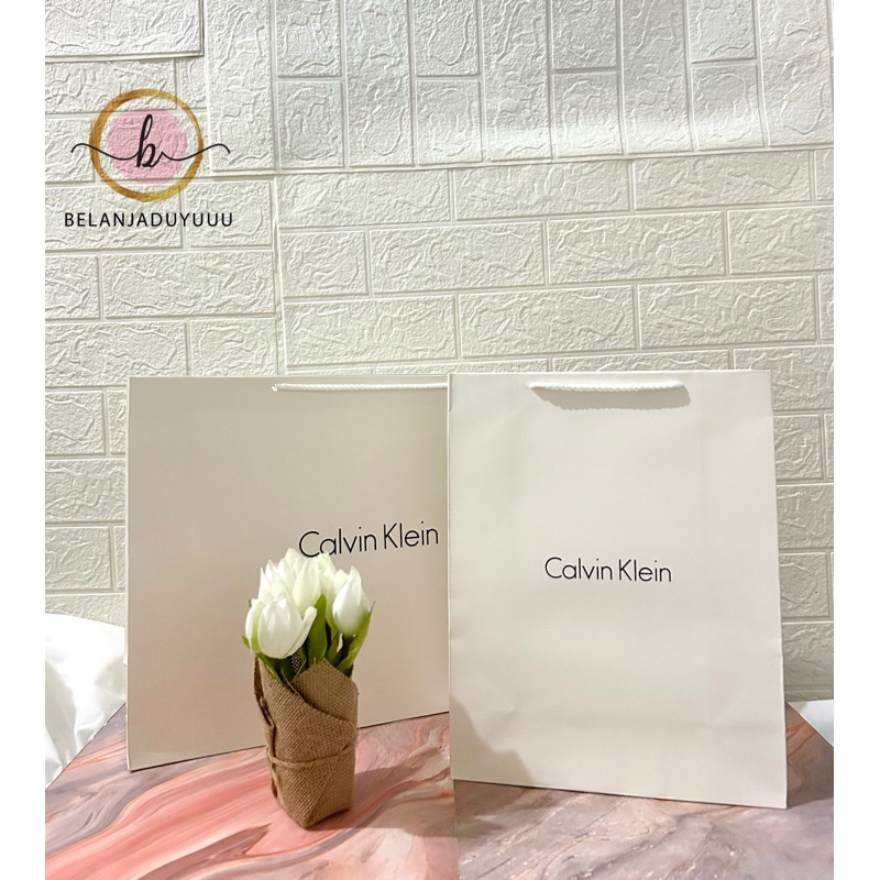 Paper Bag Calvin Klein ( Ready Stock Jakarta )