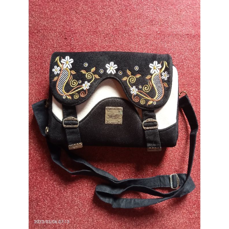 Tas Dompet Makara Preloved