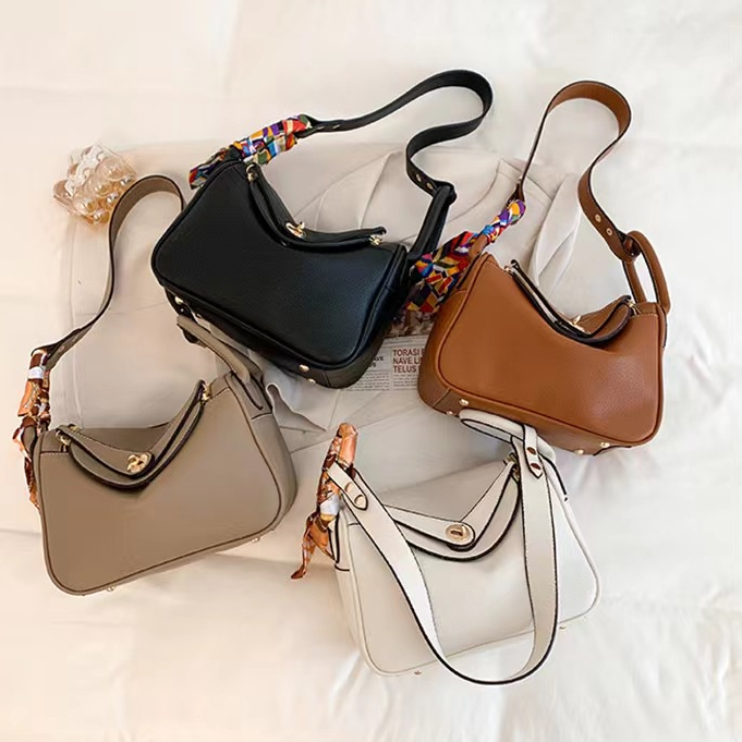 2446 tas selempang wanita import fashion tas slingbag  tas bahu wanita cantik terkiniian model terbaru best seller termurah