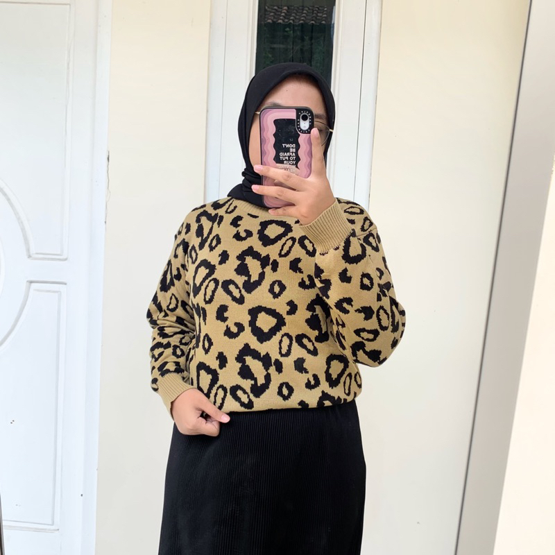 GEETA • Ceesa sweater rajut premium / Sweater leopard macan / Atasan rajut premium hangat motif leop