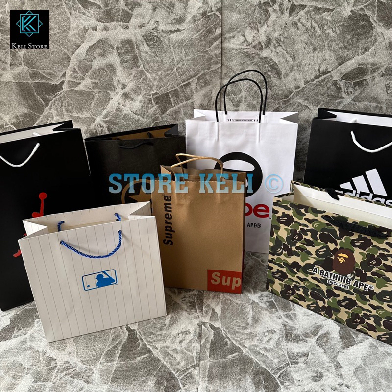 

Paperbag Berbagai Macam Merek Adidas Jordan Bape Aape Sup Converse