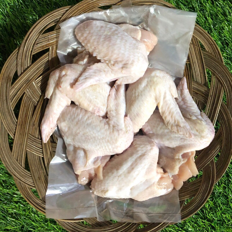 

SAYAP AYAM 500gr (kemasan di fakum)