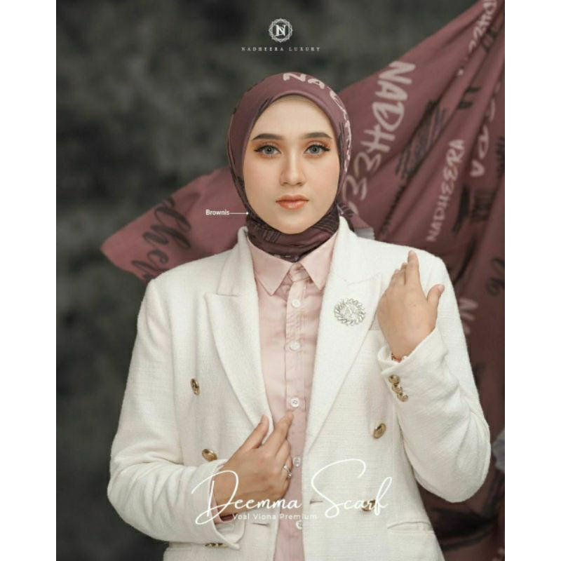 Deemma Scarf By Nadheera Luxury