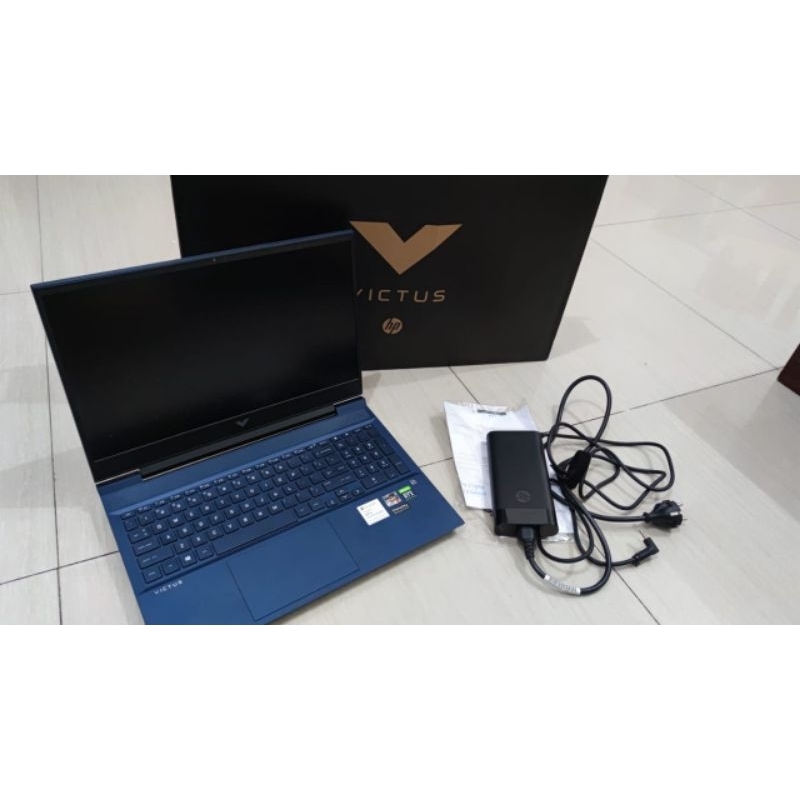 SECOND Laptop HP Victus 16 Ryzen 7 5800H rtx 3060