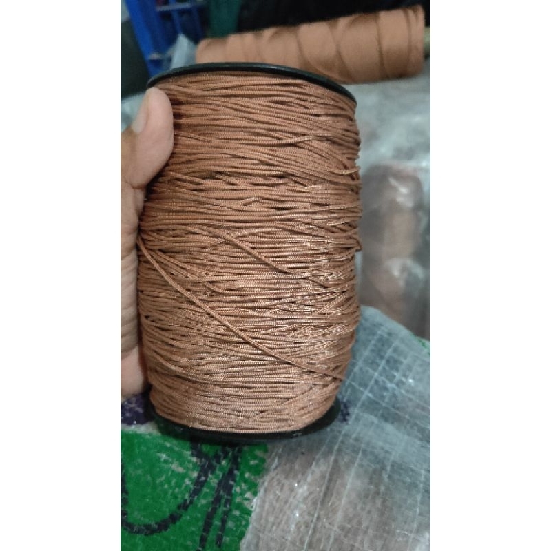 

tali plusik ukuran 1,2mm warna coklat karamel