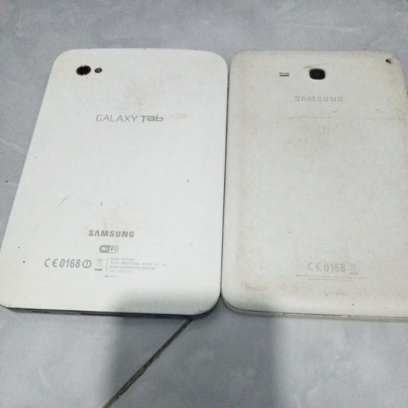 samsung tab 3 dan GT P1010 minus
