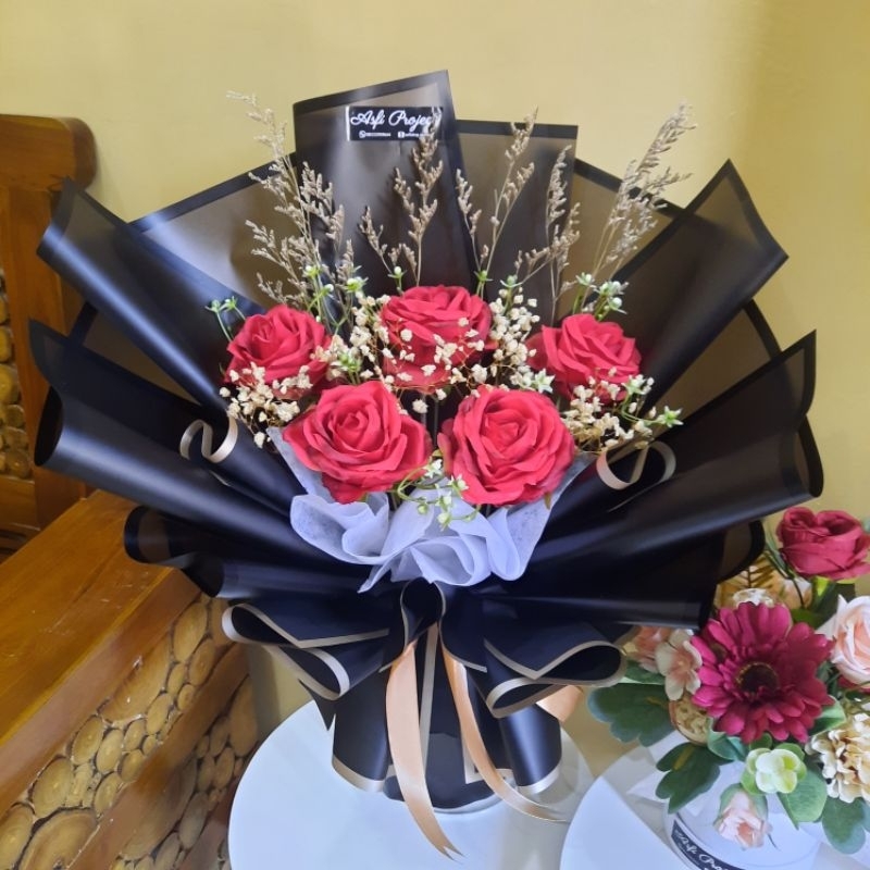 Buket bunga mawar premium mewah / buket wisuda/ buket hadiah