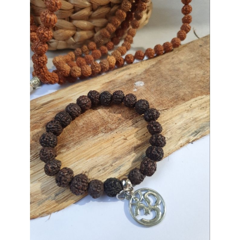 Gelang Gnitri Rudraksha Bali