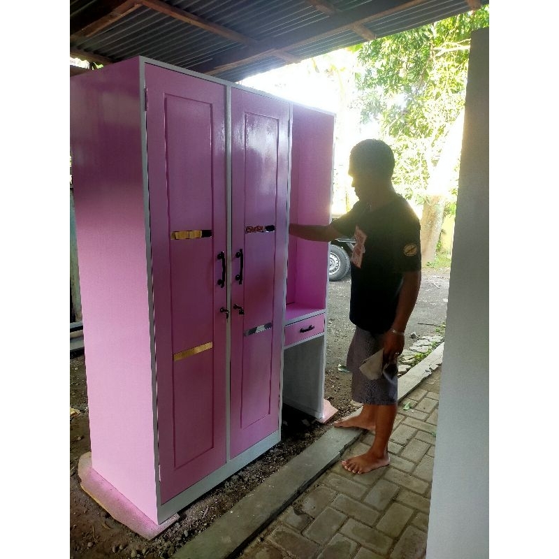 lemari kayu jati 2 pintu /  lemari jati / lemari minimalis