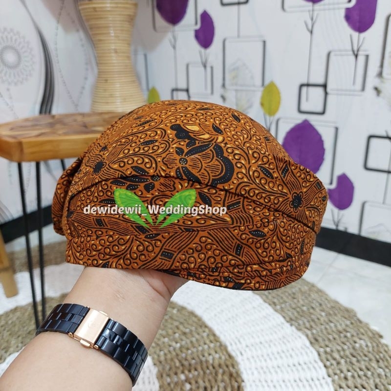 Blangkon Solo Jarik / Bahan Premium - Motif Sido Mukti Coklat