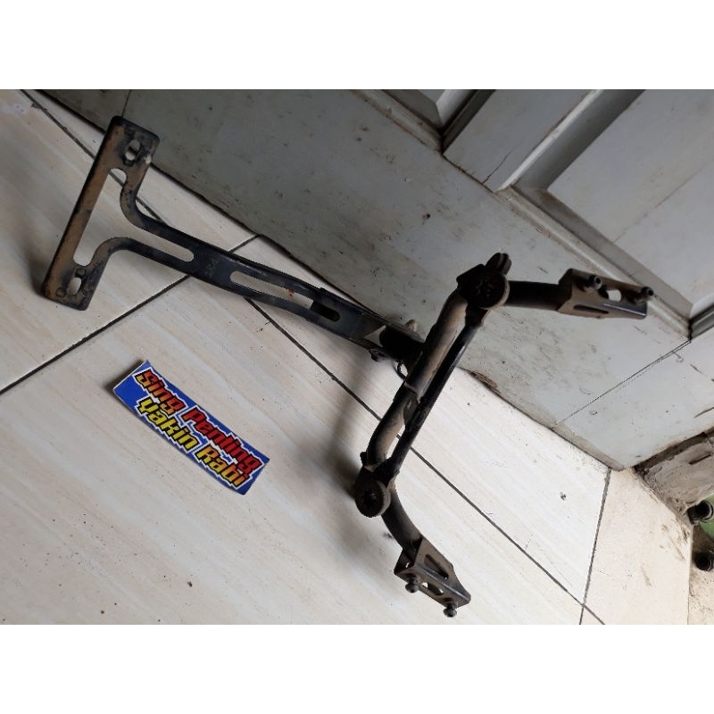 tanduk rusa dudukan plat Cbr150 CBR lokal k45a Original