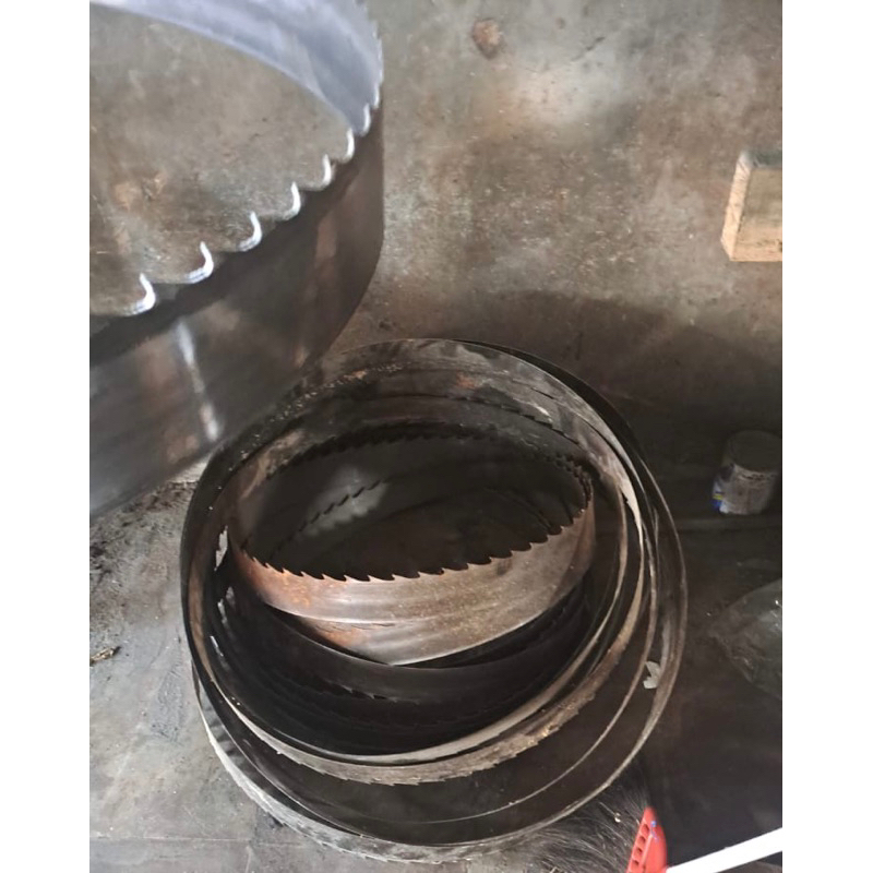 Gergaji Slendang bekas bahan pisau sekop pacul dll / GERGAJI SELENDANG BEKAS Lebar 7cm