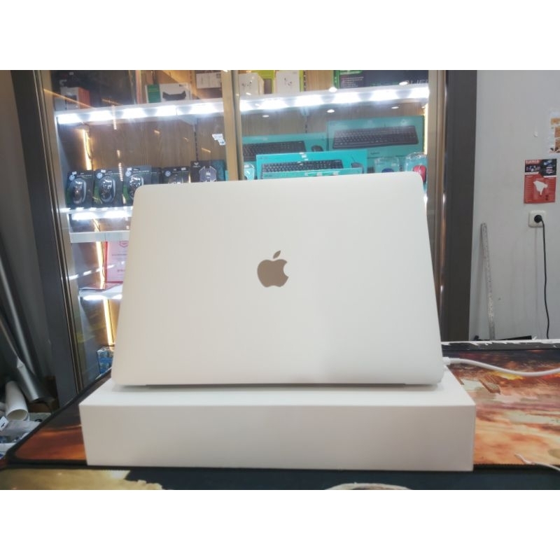 ORIGINAL Macbook PRO 2022 M2 / M1 13.3&quot; RETINA TOUCH-BAR EX DISPLAY / SECOND - LIKE NEW