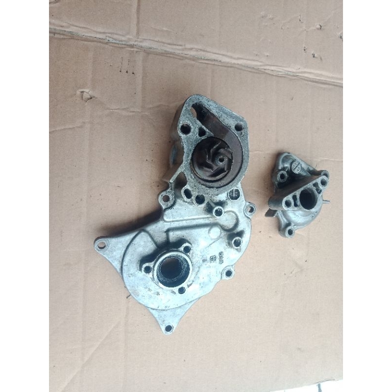 water pamp pompa air radiator dudukan spul radiator Vario 110 old bekas original