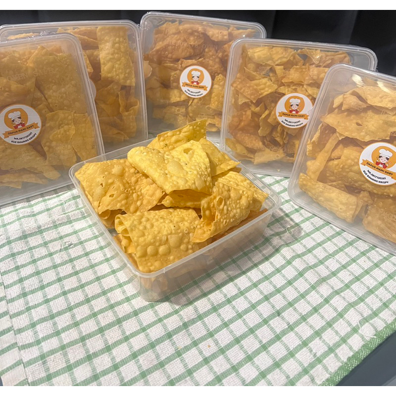 

Kue Bawang Krispy Dapur Mami Gaby isi box 1000ml full sett