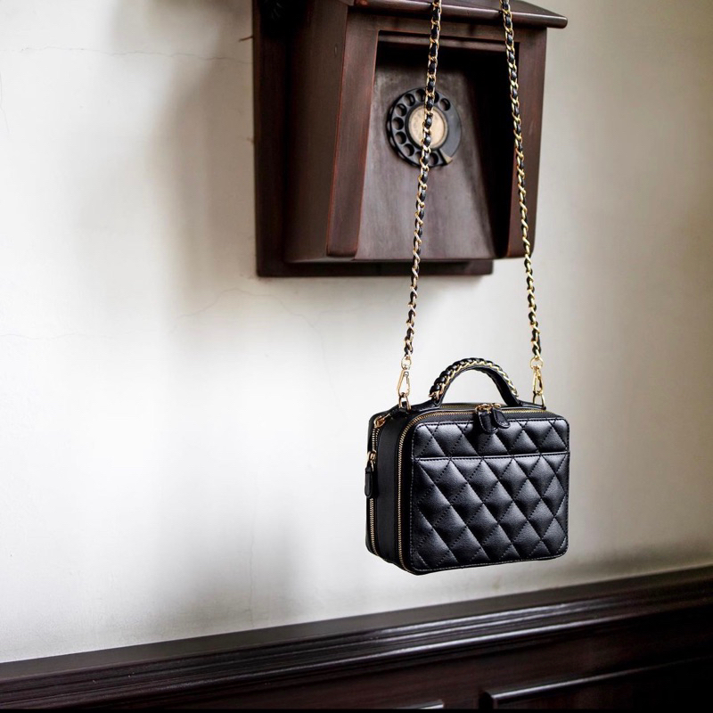 READY - VALENCIA BY ENRICA x Michie Brow Camelia Bag Tas Sling / VBE / ValenciaByEnrica