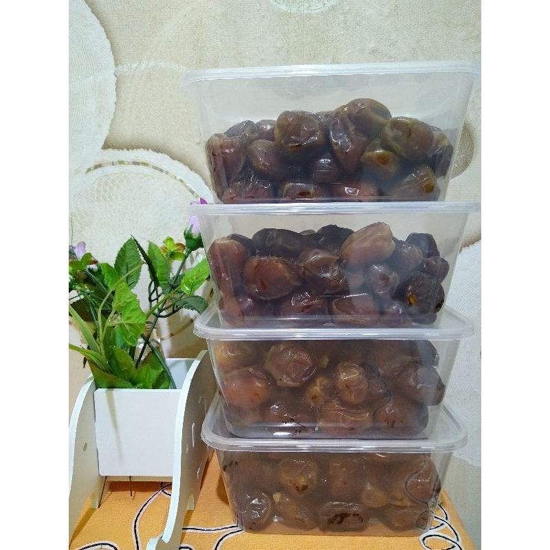 

Kurma Sukari Al Qassim (Terbaru 2024)