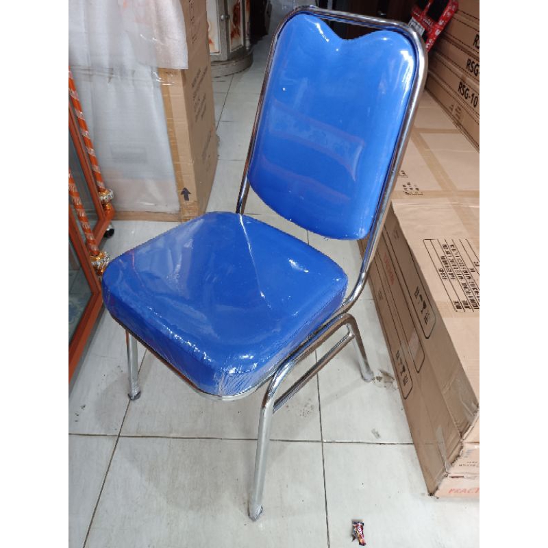 kursi susun bangku makan besi kursi pesta tenda tebal kuat berbagi warna.