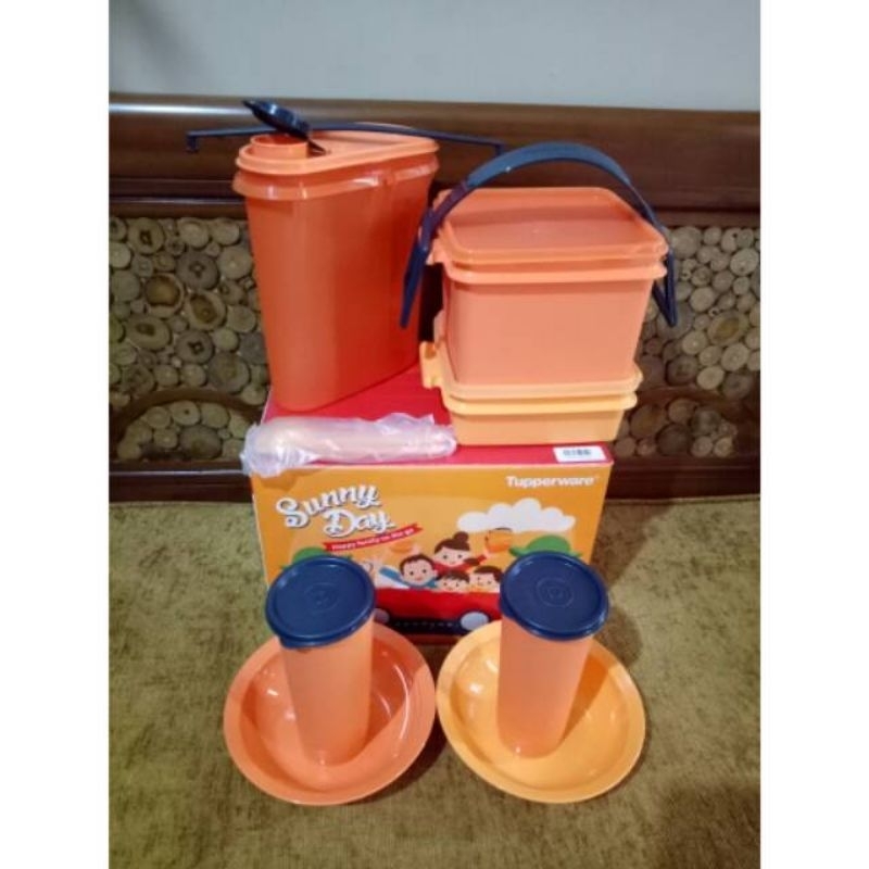Tupperware Sunny Day. Perlengkapan Piknik 1set