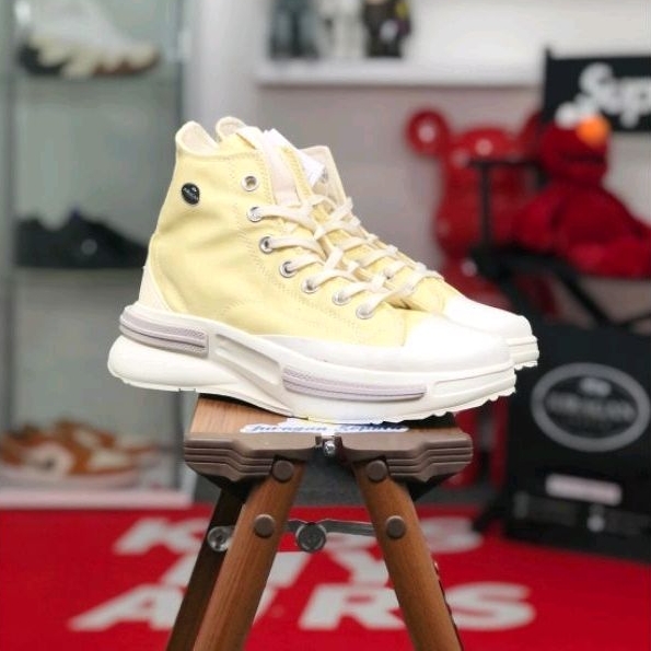 Converse Run Star Legacy CX High &quot;Soft Sunshine&quot;