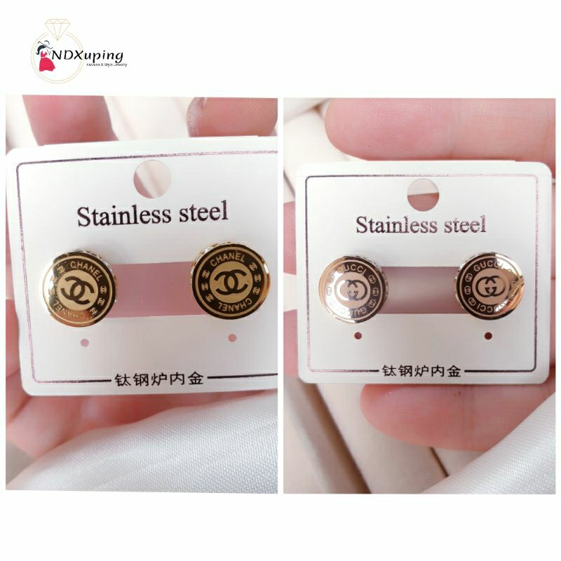 Anting Tusuk Wanita Variasi Fashion Titanium N07032304