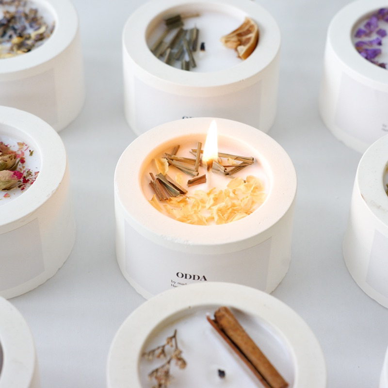 Lilin Aromaterapi ODDAHOME Scented Candle 45gr by Madame berdin Concrete Pot Semen Lilin Aromaterapi | Aromatherapy Candle Kado Ulangtahun Souvenir | Lilin Wangi Aromaterapi Relaxing