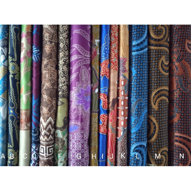 Kain Batik Semi Sutera Mojang Pria dan Wanita (lb 115) Harga per 0.5 Meter