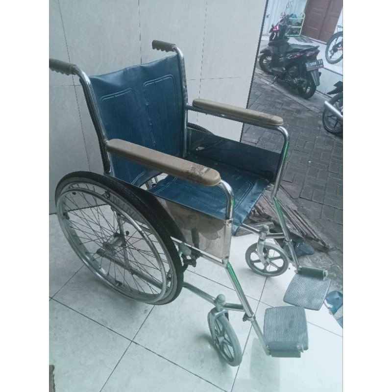 kursi roda bekas murah berkualitas