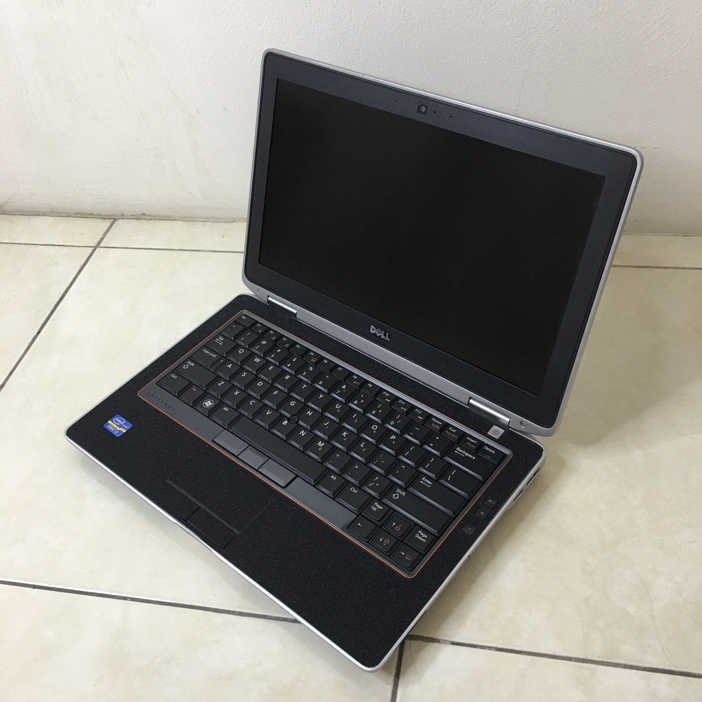 Laptop-Murah-Dell Latitude-E6320-Corei5Gen2-Ram4G-HDD320GB-Kamera-DVD-Design-Gaming-Win10-Siap Pakai