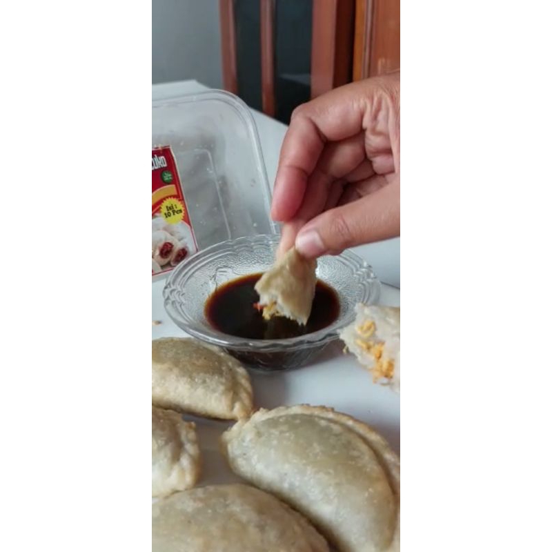 

Cireng Ayam Suwir Kuah Cuko Isi 10 pcs