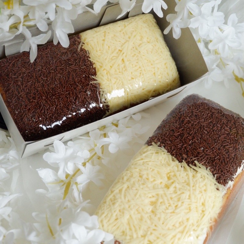 

Bolu Jadul (small) / Sponge cake