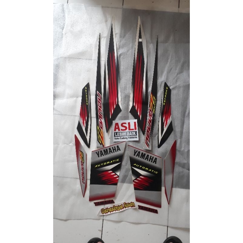 stiker body set nouvo Z merah 2005