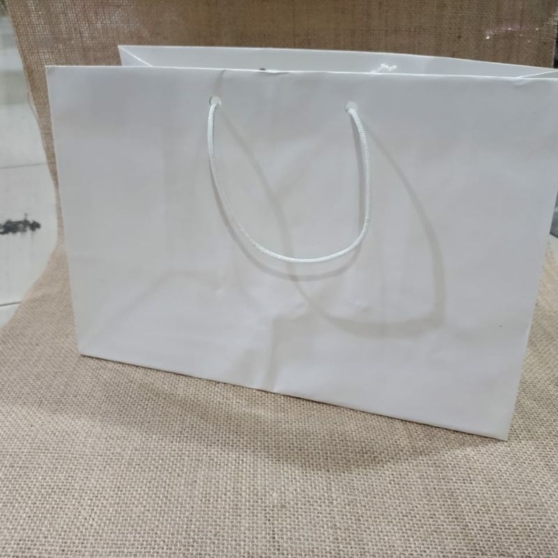 

Paper bag bronis warna / isi 12pcs/terlaris dan murah