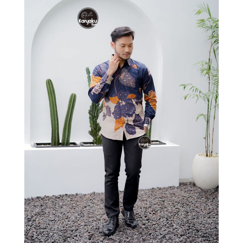 Atasan Baju Kemeja Batik Pria Lengan Panjang Seragam Kantor Modern Kekinian Motif Ungu Size M L XL XXL