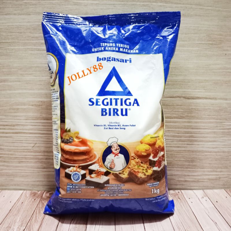 

Tepung Terigu Tepung Roti Segitiga Biru Premium 1kg