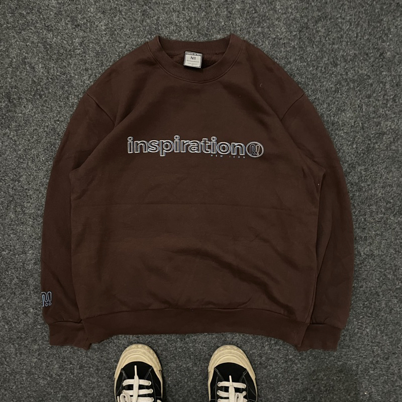 crewneck second brown